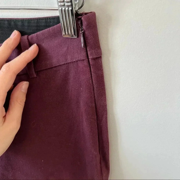 Aritzia Babaton Elliot  Pant Bi-Stretch Cigarette Ankle Pant Maroon - Picture 8 of 11